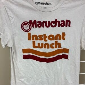 Classic Maruchan Instant Lunch t-shirt size medium. Short sleeve. Cotton. EUC.